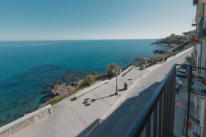 Tra la Rocca e il mare di Cefalù Cefalù